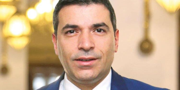 1 yılda 4 bin 578 ağacı kurtardı
