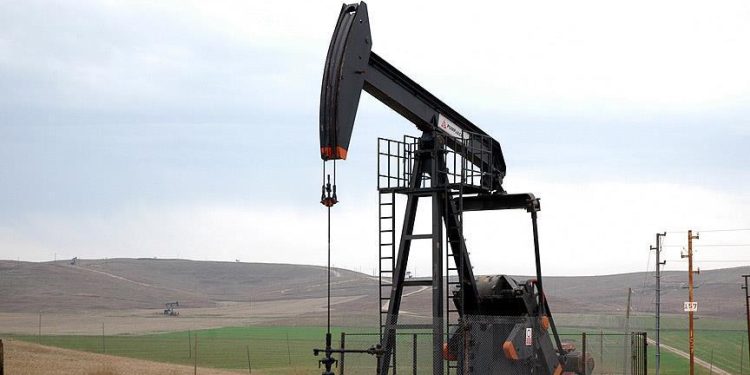  ABD’de petrol sondaj kulesi sayısı azaldı