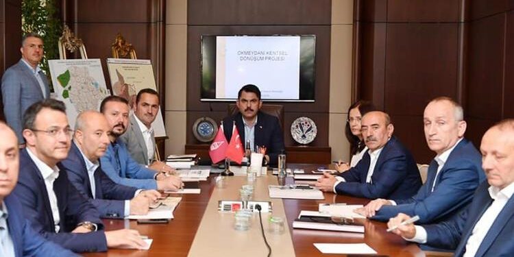 Bakan Kurum’dan Beyoğlu’nda kentsel dönüşüm müjdesi
