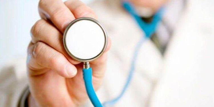 Bakan müjdeyi verdi! Sağlık çalışanlarının zorunlu hizmeti düştü
