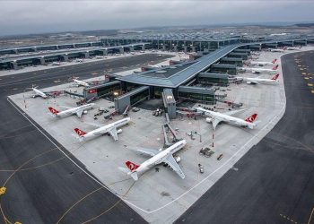 Havada trafik arttı, gecikme azaldı