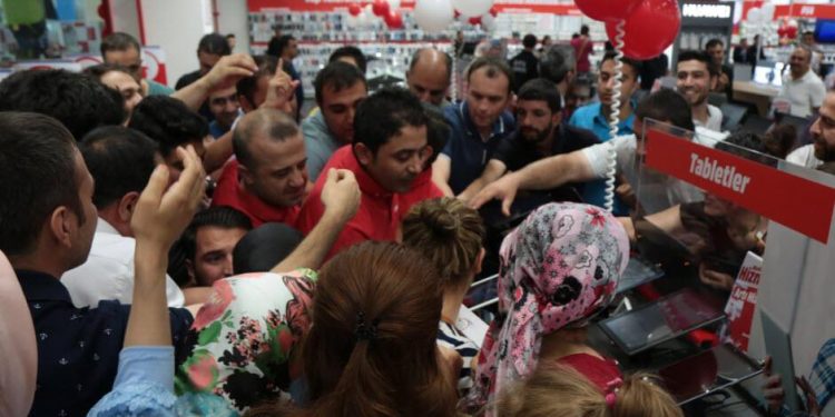 MediaMarkt, 73’üncü mağazasını Diyarbakır’a açtı