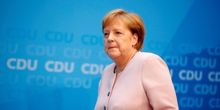 Merkel’den istifa eden ‘Nahles’ açıklaması!