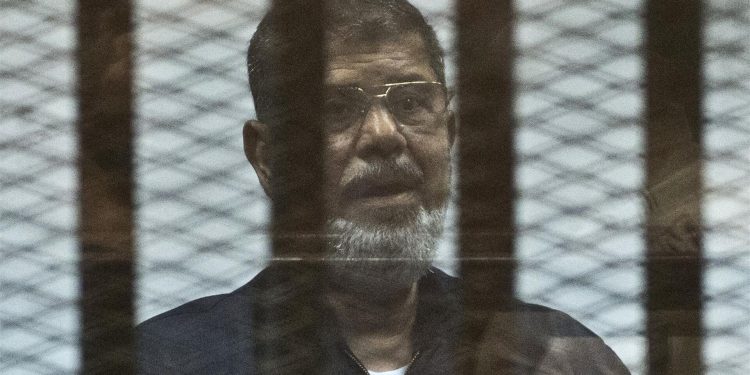 Mursi’ye 20 dakika müdahale edilmediği iddia edildi