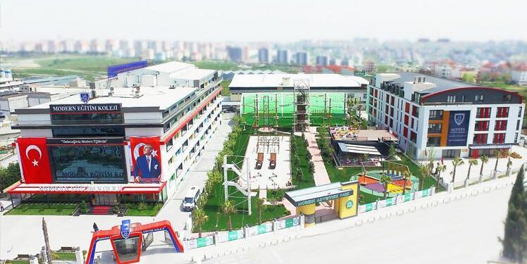 Teneffüslerde macera parkında eğlenecekler
