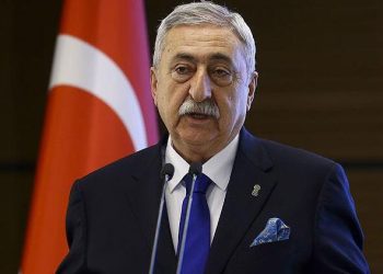 TESK’ten AVM’ler için bayram tatili talebi