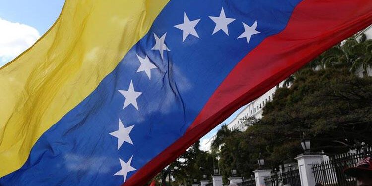 Venezuela parasındaki sıfırlar yeniden arttı
