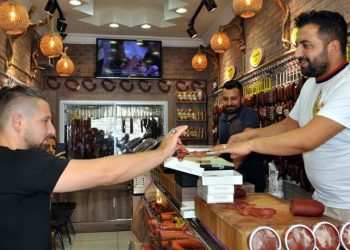 Gurbetçiler geldi, satışlar fırladı!