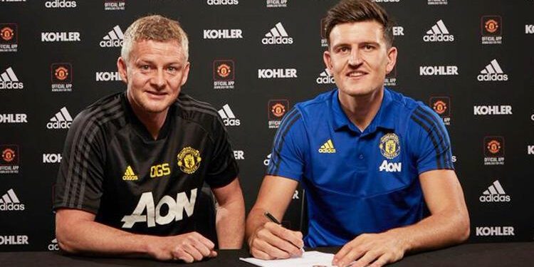 Harry Maguire 6+1 yıllığına Manchester United’ta