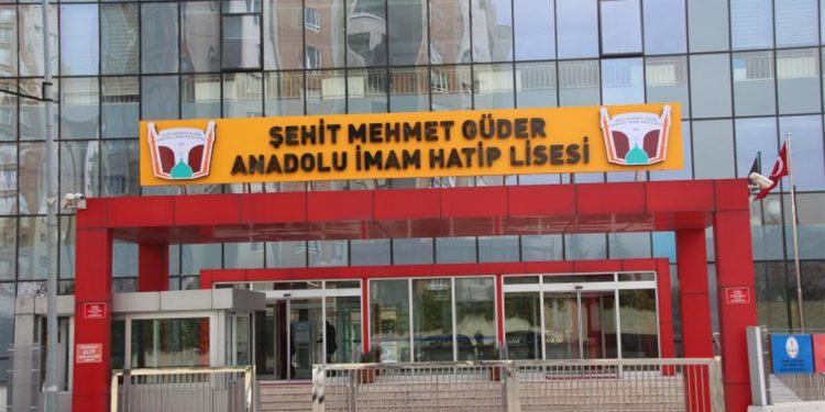 İmam hatip lisesinde Çince eğitimi başlıyor