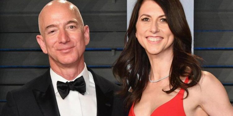 Jeff Bezos, 1.8 milyar dolar değerinde Amazon hissesi sattı