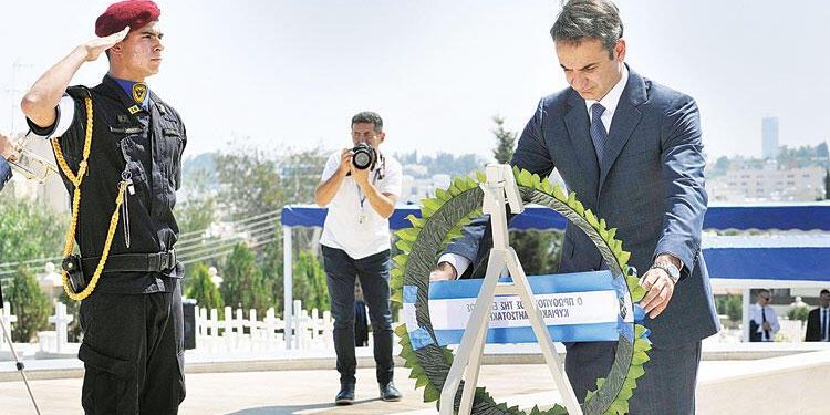 Rumlar daha fazla Yunan askeri istedi