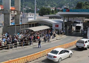 Sarp’tan yılın ilk yarısında 2 milyon 833 bin yolcu geçti