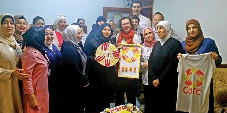 Suriyeli ve Türk kadınları mikro kredi patron yaptı
