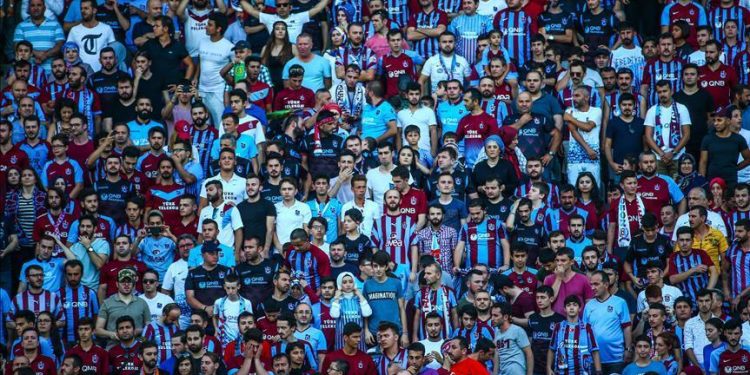 Trabzonspor’un Sparta Prag rövanşının biletleri tükendi!