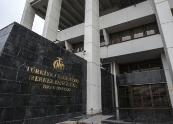 Yabancı ekonomistler de TCMB’den faiz indirimi bekliyor
