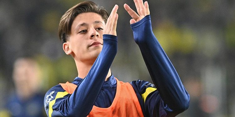 Fenerbahçe’de Arda Güler yedek kulübesinde unutuldu!