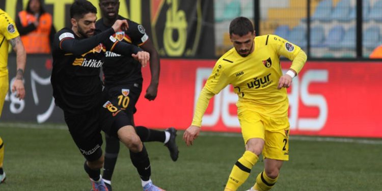 İstanbulspor 2-4 Kayserispor (Maç özeti)