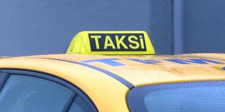 Taksilerde tepe lambası tartışması!